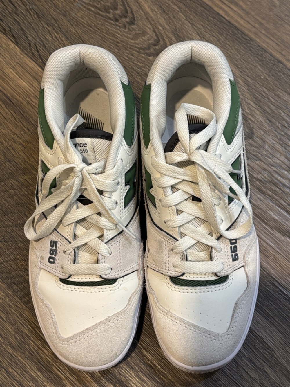 New Balance 550
White and Green Athletic Sneakers - Picture 4 of 5